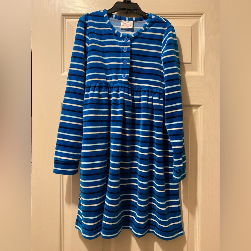 Hanna Andersson size 130 or 8 girls velour dress NWT